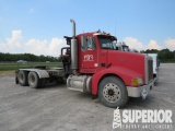 2000 PETERBILT 385 T/A Winch Truck