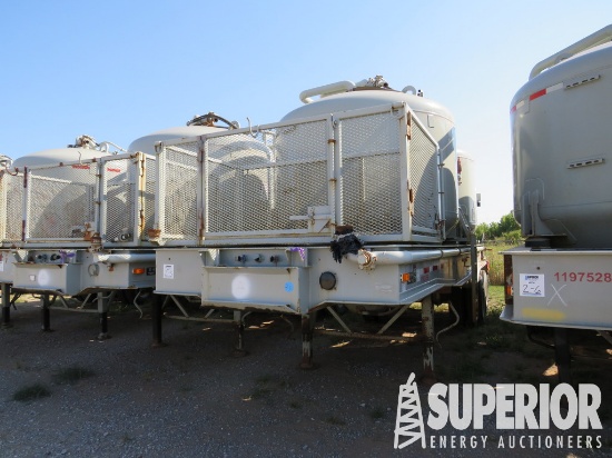 (x) (2-5) 2012 WILCO 660 Cu Ft Bulk Cement Traile