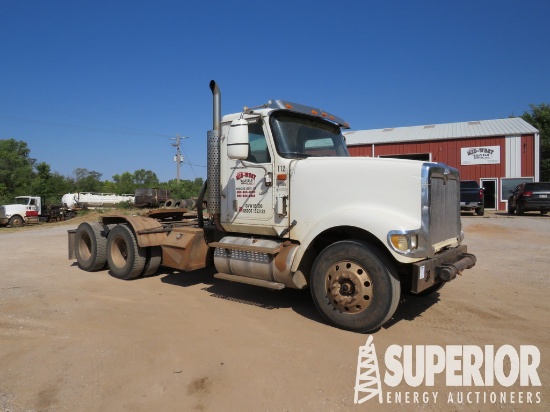 (x) (21-4) 2006 INTERNATIONAL 9900i SFA T/A Day Ca