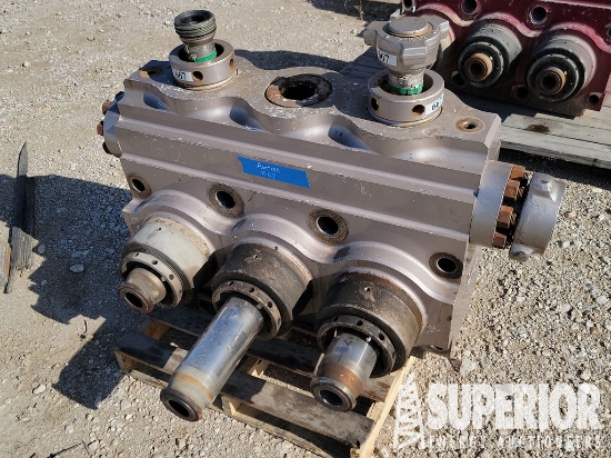 (13-3) 2018 SPM Destiny 2500 Triplex SS Fluid End
