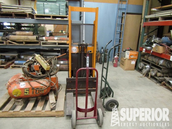 (20-625) BIG JOE 1518-R5 1500# Elec Pallet Jack, 2