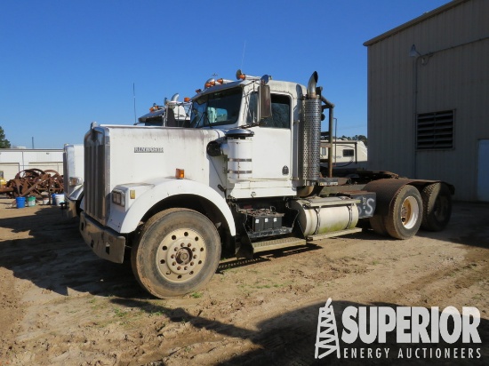 1995 KENWORTH W900 T/A Winch Truck