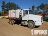 1999 FREIGHTLINER Flatbed Water Truck