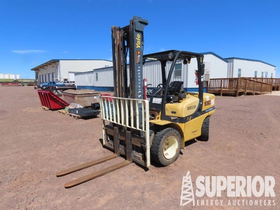 (10-22) YALE GDP090VXNCGV110 8700# Forklift , S/...