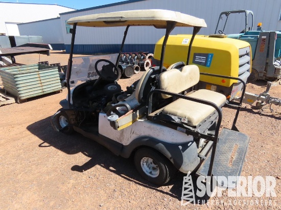 CLUB CAR Golf Cart