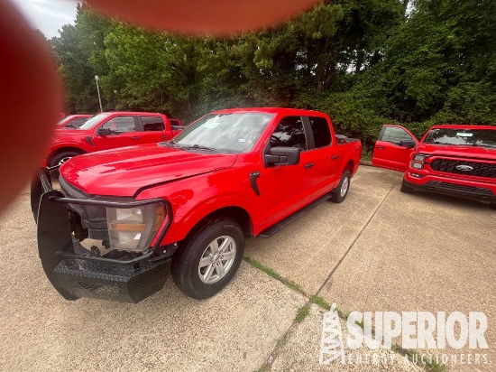 2023 FORD F-150 XL 4x4 Super Cab Pickup