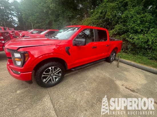 2023 FORD F-150 STX 4x4 Super Crew Cab Pickup