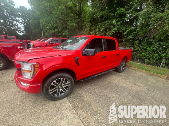2022 FORD F-150 STX 4x4 Super Crew Cab Pickup