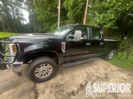 2019 FORD F-250 STX 4x4 Pickup