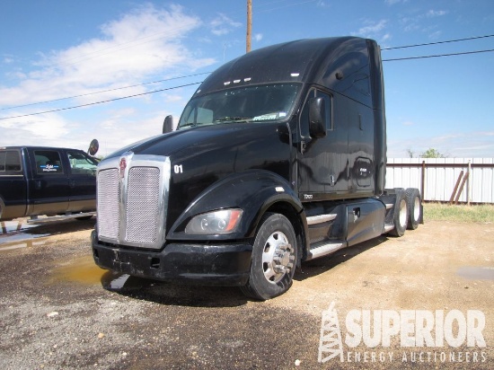 2012 KENWORTH T700 T/A Truck Tractor