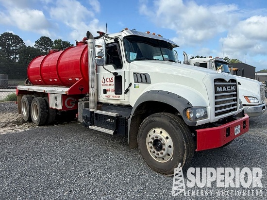 2021 MACK GR64F T/A 65-Bbl Vacuum Truck
