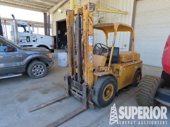 1969 HYSTER H80C 12,000# Forklift