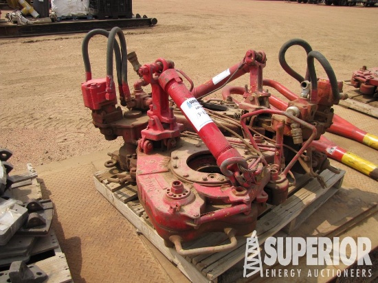 BJ BTS Hyd Tubing Tongs