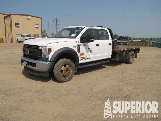 2019 FORD F550 4WD Crew Cab Pickup