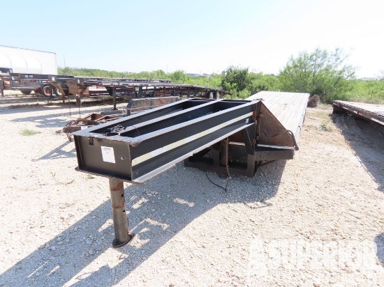 1974 KING GOOSE 33' T/A Lowboy