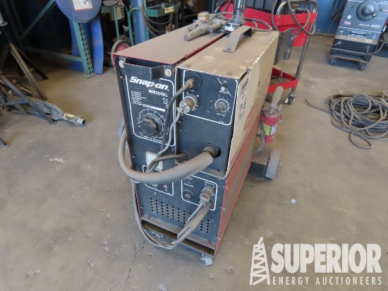 SNAP ON MM350XL Elec Wire Feed Welder