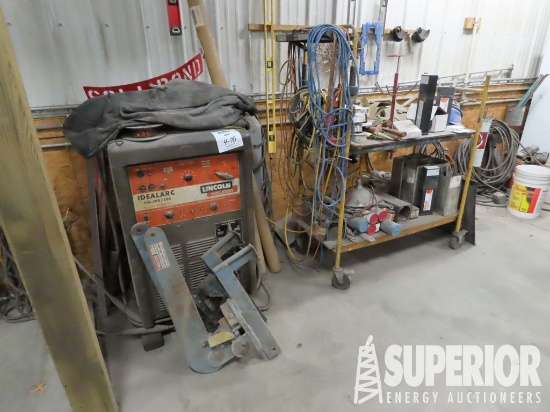 LINCOLN Idealarc T1G300/300 AC/DC Arc Elec Welder