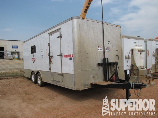 2011 MIDDLEBURY 8'6"W x 20'L Crew Trailer
