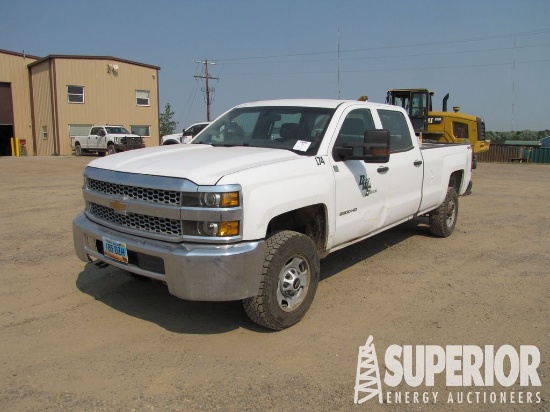 2019 CHEVROLET 2500 4WD Crew Cab Pickup