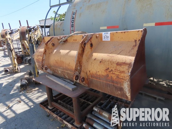 CASE 91"W Backhoe Bucket Attachment