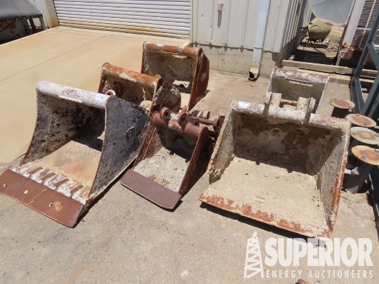 (6) Backhoe Buckets