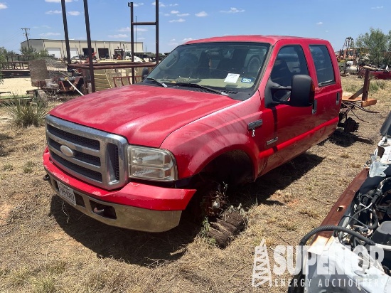 2006 FORD F-350 Crew Cab Pickup