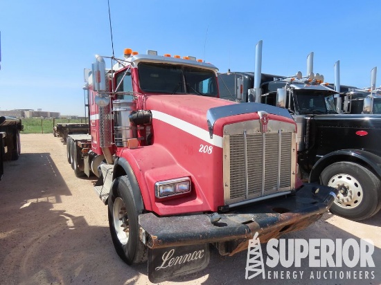 2011 KENWORTH T800 3-Axle Winch Truck