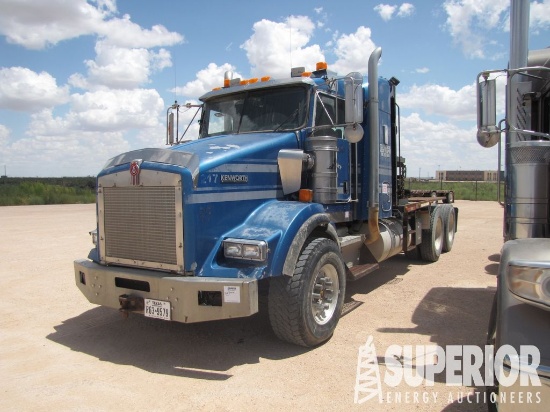 2004 KENWORTH T800B T/A Winch Truck
