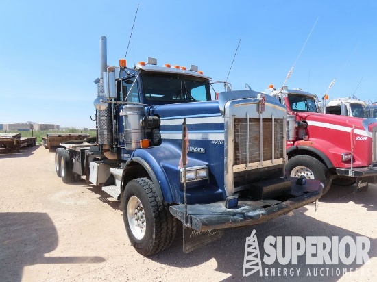 2000 KENWORTH T800 T/A Winch Truck