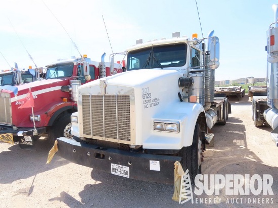 1996 KENWORTH T800B T/A Winch Truck