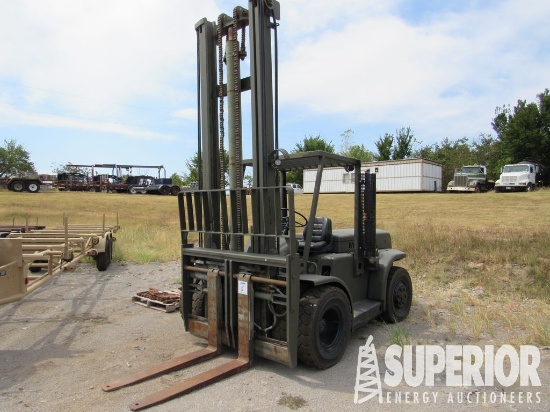 1983 HYSTER H-150F 15,000# Forklift