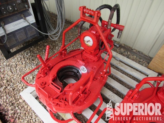 OIL COUNTRY 57,000 Hi-Torque Hyd Tubing Tongs