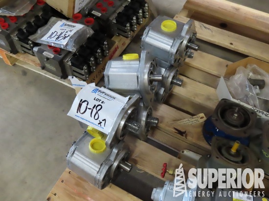 (7) SAUER DANFOSS SNM3NN/033BN07GA Hyd Gear Pump Motors