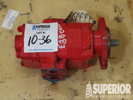 SUNSOURCE H322S125-024DNBR-5574 Hyd Pump