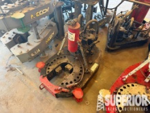 UNIVERSAL MACHINE 9-5/8" Hyd Casing Tong