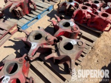 (3) 5-1/2" 250-Ton CL Casing Elevators