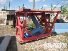 (2) 5'2"H Triangular Mud House Stands