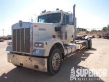 1994 KENWORTH W900B T/A Day Cab Truck