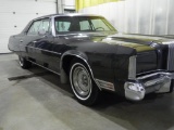 1977 Chrysler New Yorker Brougham