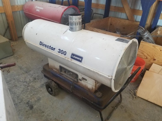 LB White Director 300 Heater