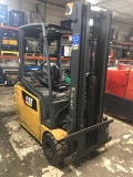 2012 CAT 2ET4000 Forklift