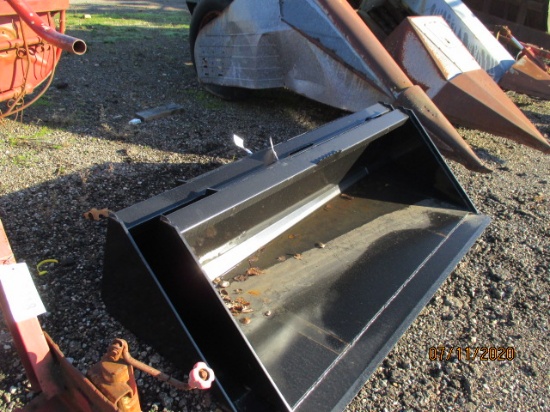 66" QUICK ATTACH BUCKET