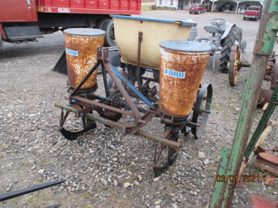 FORD 308 2X CORN PLANTER