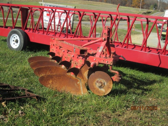 MASSEY FERGUSON 87 4X PLOW