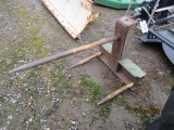 BALE SPEAR