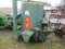 JOHN DEERE 700 GRINDER MIXER