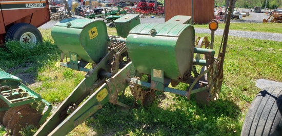 JD 2x Corn Planter