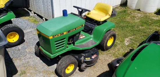 JD STX38 Riding Mower