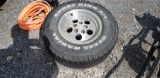 30x9.50R15 Tire & Rim