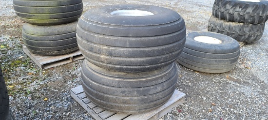 2 21.5-16.1 Tires And Rims